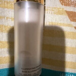 Illuminating Primer with Gold Cap